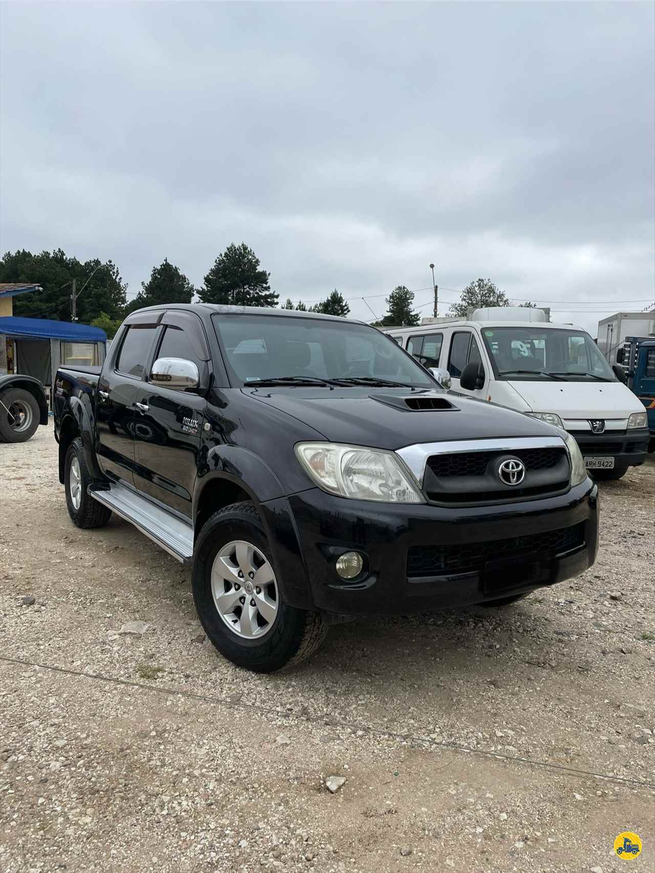 CARRO TOYOTA Hilux 3.0 SRV Vitória Caminhões CURITIBA PARANÁ PR